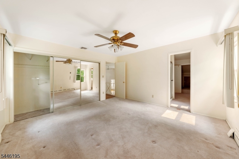 1598 Springfield Ave (1600) Property Photo 15