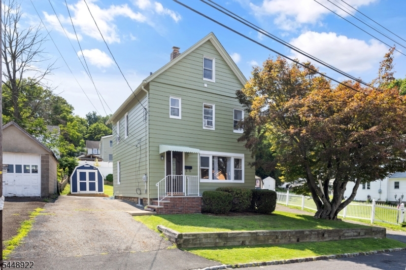 26 Liberty St Property Photo 1