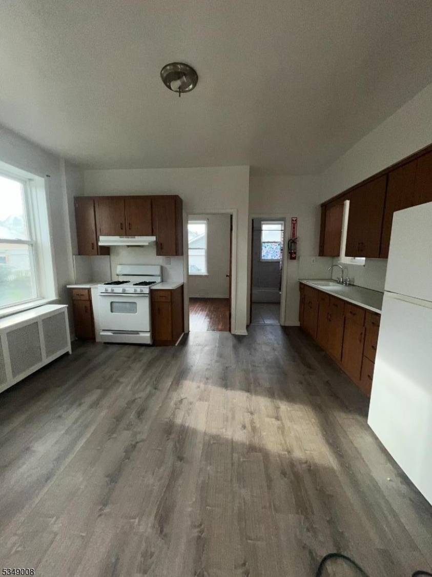 10 Mahar Ave 1 Property Photo 12