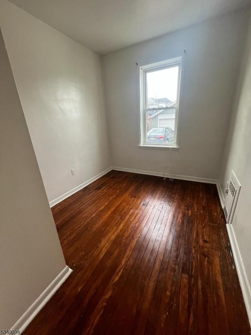 10 Mahar Ave 1 Property Photo 13