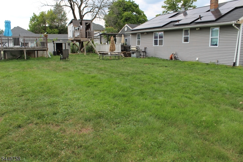 1123 Dukes Pkwy Property Photo 17