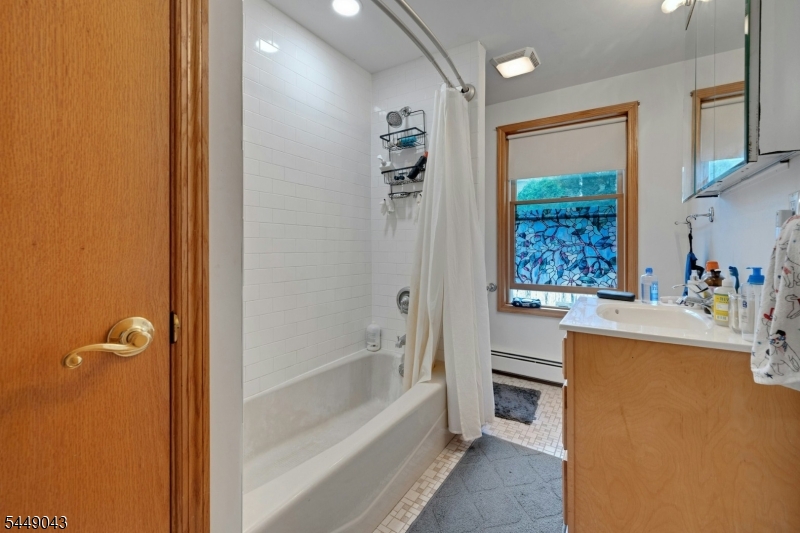 96 Macculloch Ave Property Photo 13