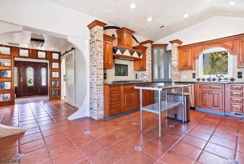 200 Mccosh Rd Property Photo 8