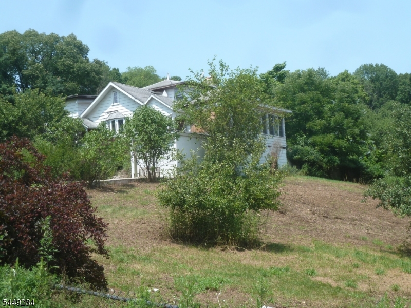 4 Smith Rd Property Photo 2