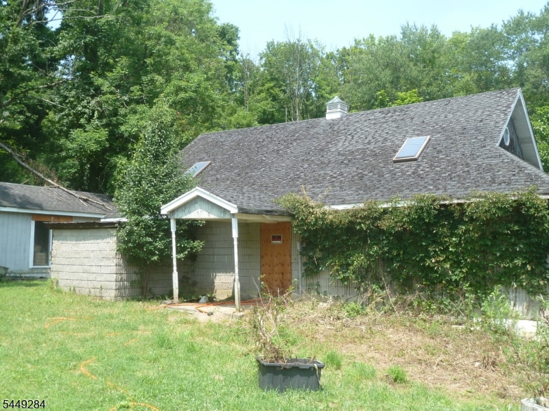 4 Smith Rd Property Photo 11