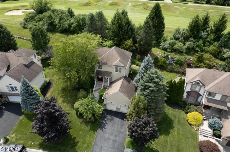 9 Cypress Ln Property Photo 1