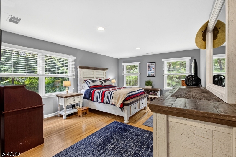 1 Stearns Ter Property Photo 14