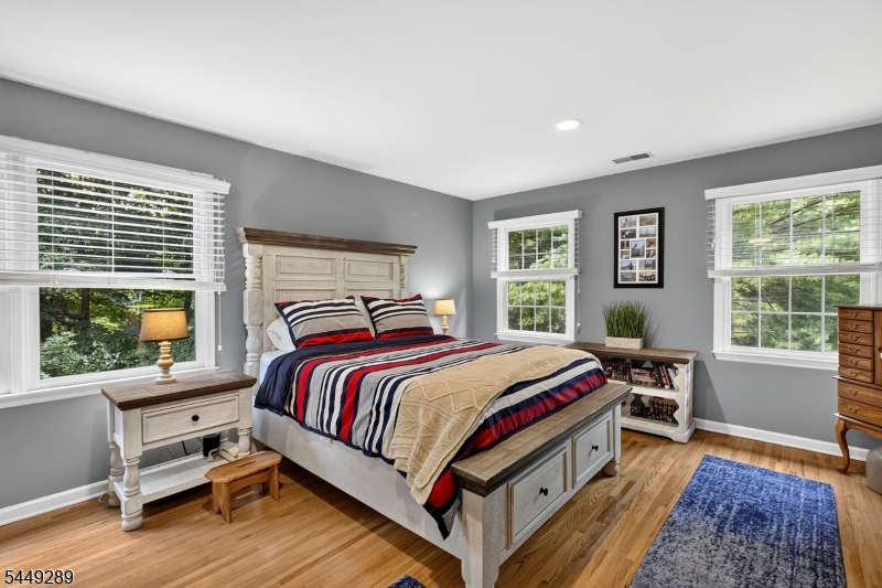 1 Stearns Ter Property Photo 16