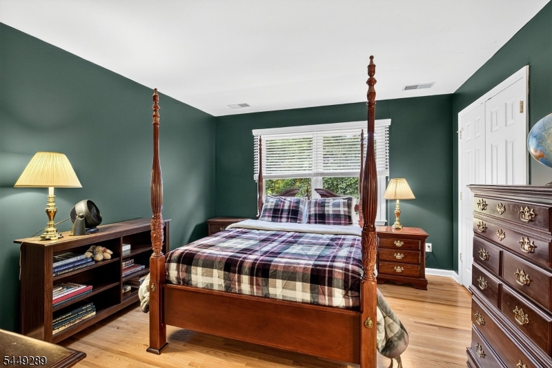 1 Stearns Ter Property Photo 18
