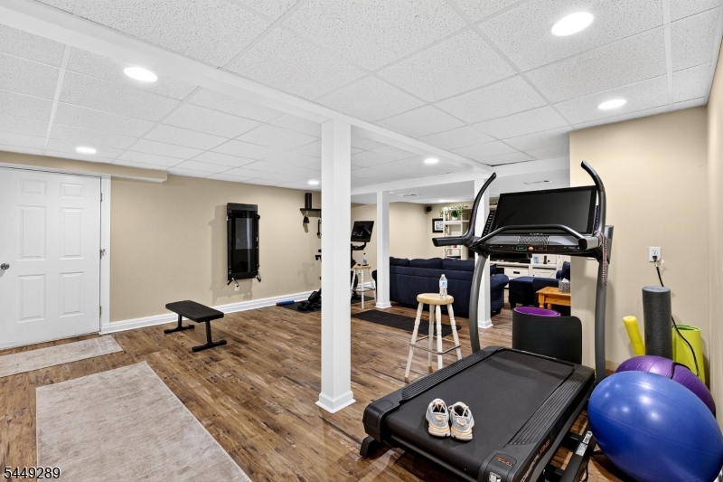 1 Stearns Ter Property Photo 28