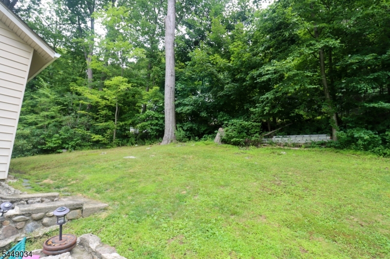 20 Mt Crest Rd Property Photo 33