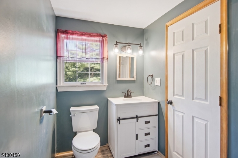 113 Deckertown Tpke Property Photo 16