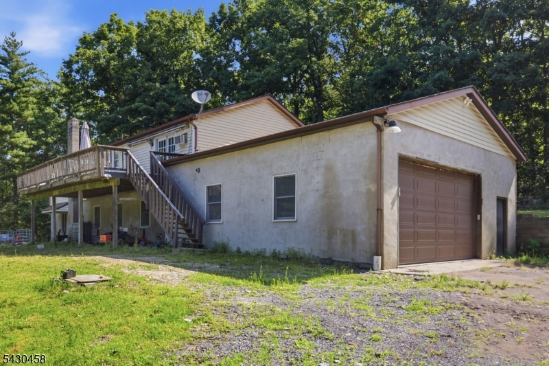 113 Deckertown Tpke Property Photo 29