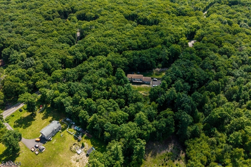 113 Deckertown Tpke Property Photo 34