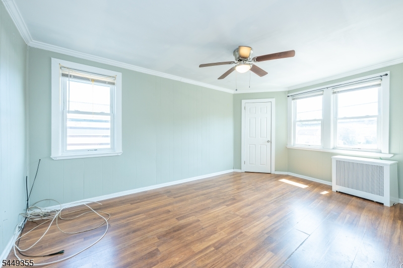 106 Broughton Ave Property Photo 7