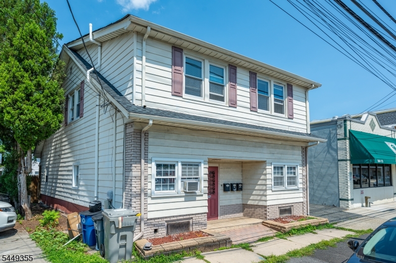 106 Broughton Ave Property Photo 14