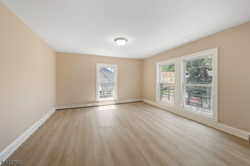 49 Caldwell Pl Property Photo 19