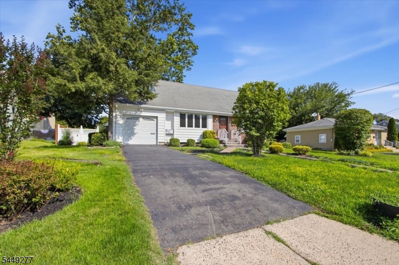 36 Oakland Ave Property Photo 2