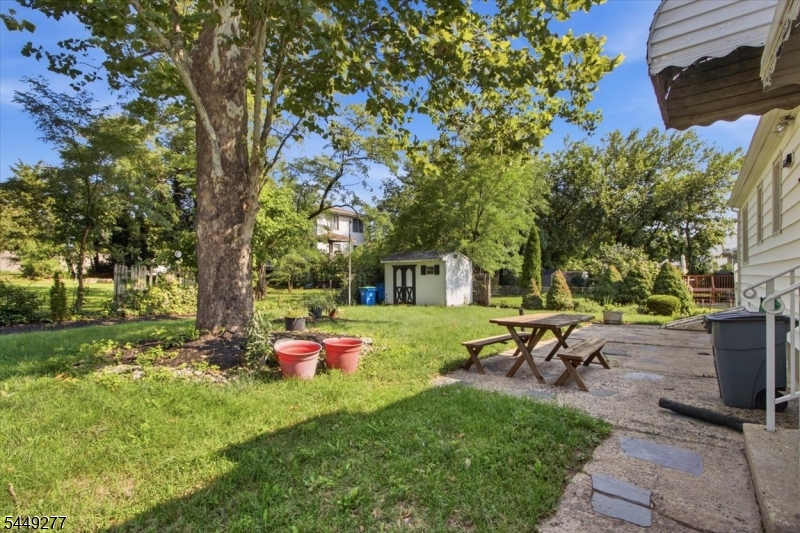 36 Oakland Ave Property Photo 36