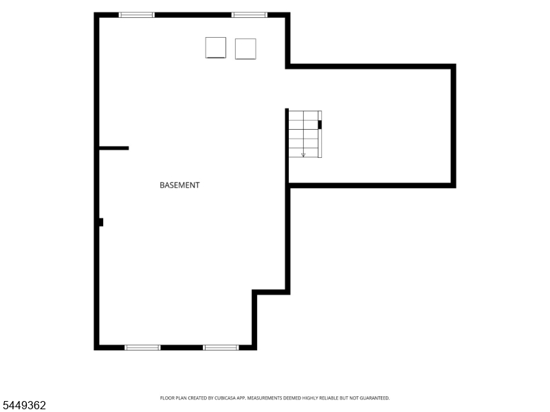 592 Equator Ave Property Photo 11