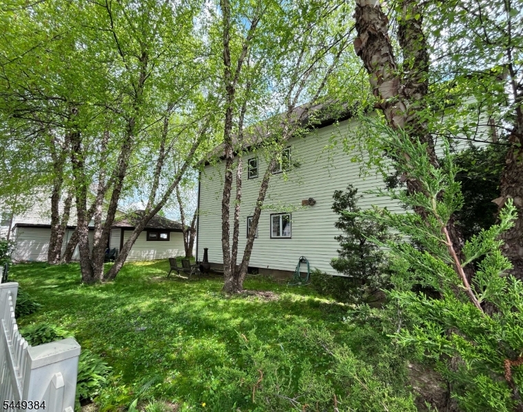 64 Clifton Blvd Property Photo 14