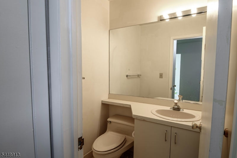 312 Araneo Dr Property Photo 10