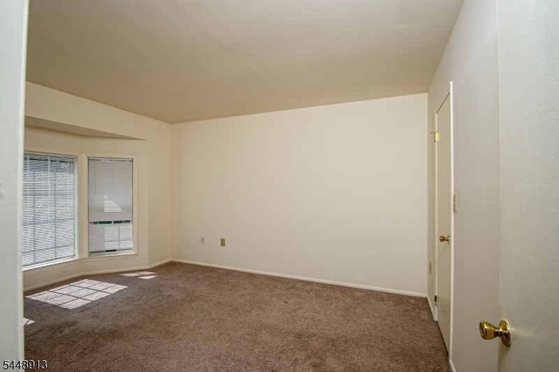 312 Araneo Dr Property Photo 18