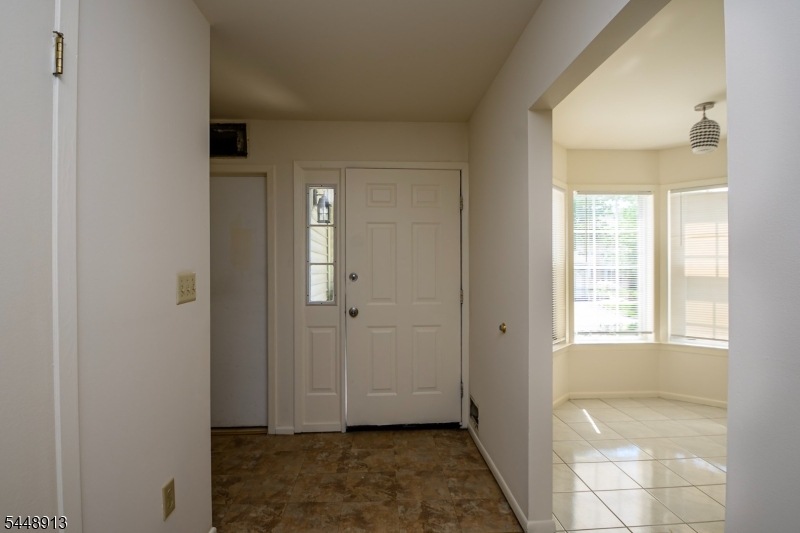 312 Araneo Dr Property Photo 22