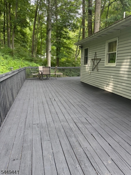 723 Harmony Brass Castle Rd Property Photo 3