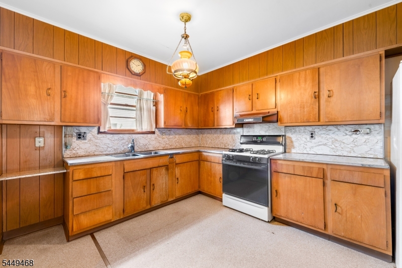 14 High St Property Photo 10