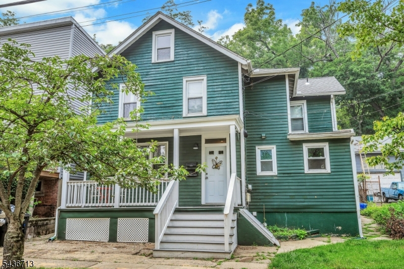 163 Church St Property Photo 1