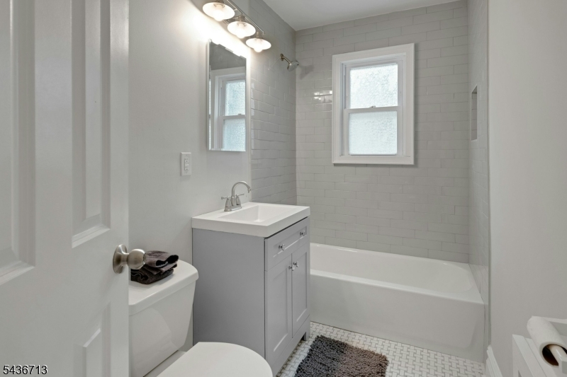 163 Church St Property Photo 21