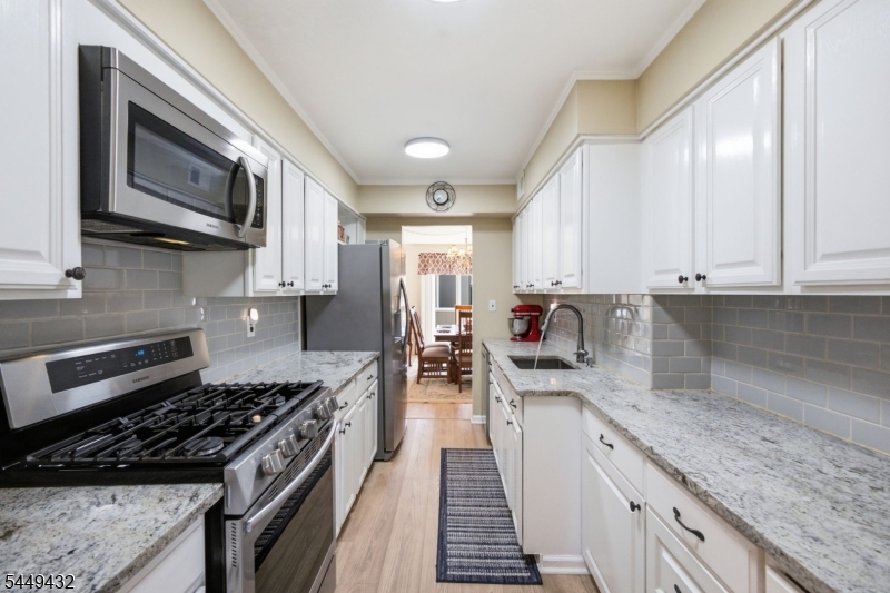 30 Chelsea Way Property Photo 11