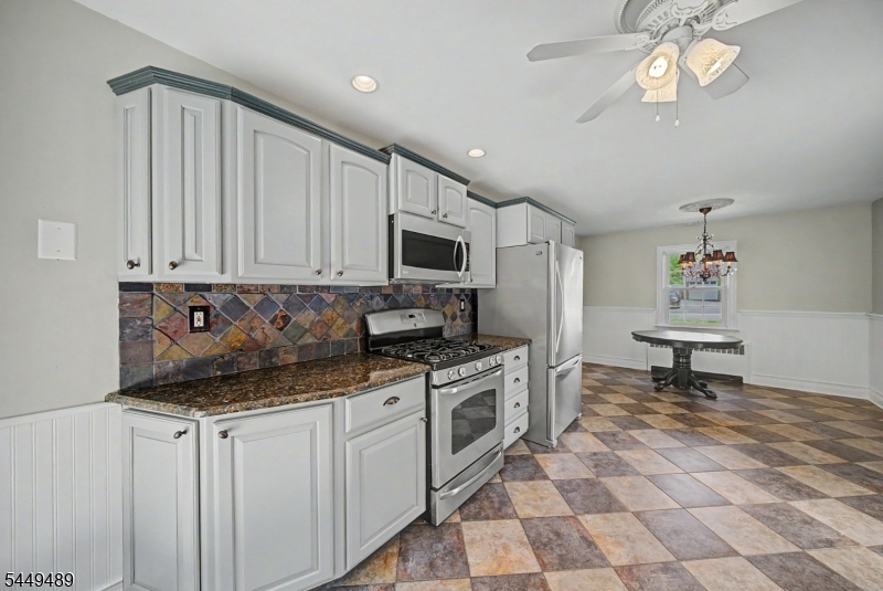 15 Valley Road Property Photo 11