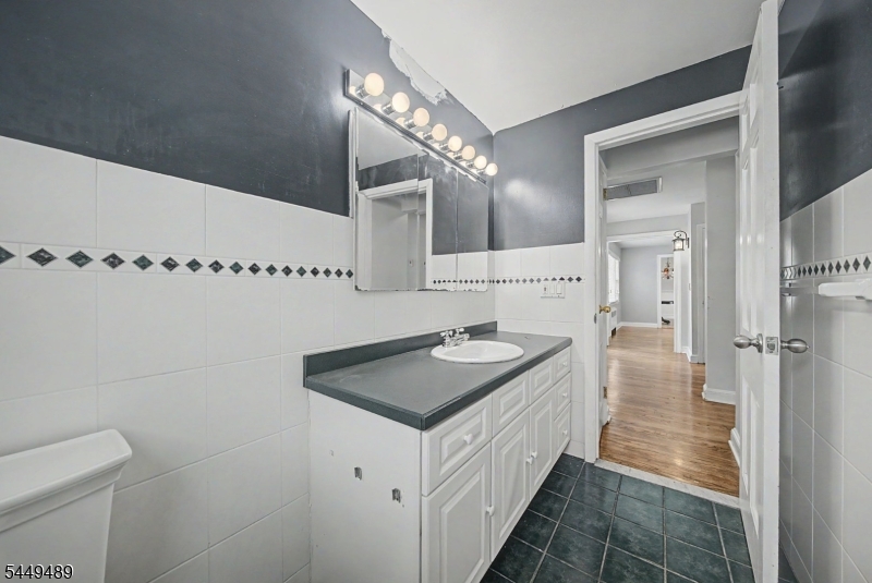 15 Valley Road Property Photo 18
