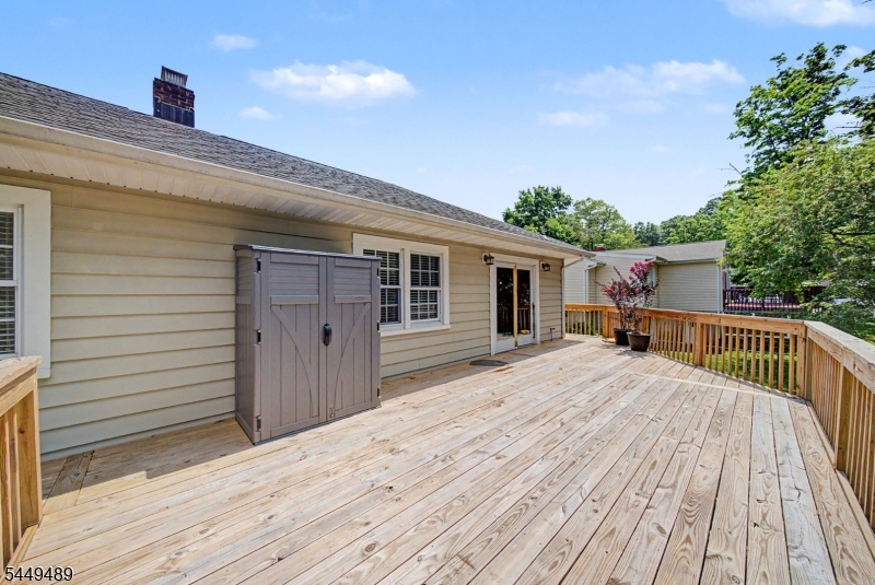 15 Valley Road Property Photo 41