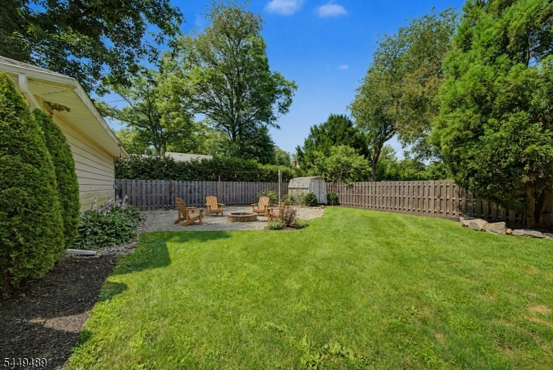 15 Valley Road Property Photo 45