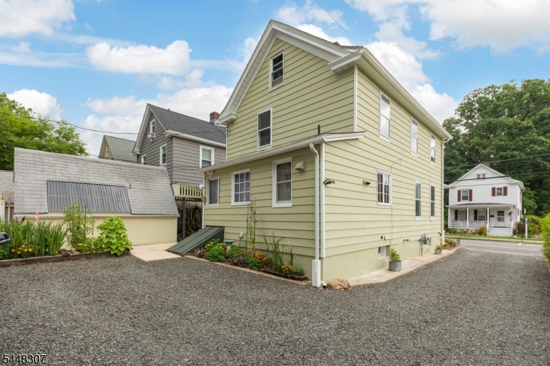 118 Claremont Rd Property Photo 28