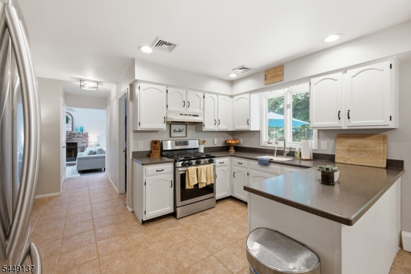 2 Powhatatan Way Property Photo 15