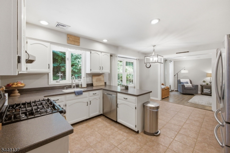 2 Powhatatan Way Property Photo 17