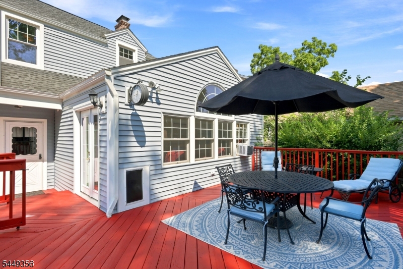 366 Vosseller Ave Property Photo 25