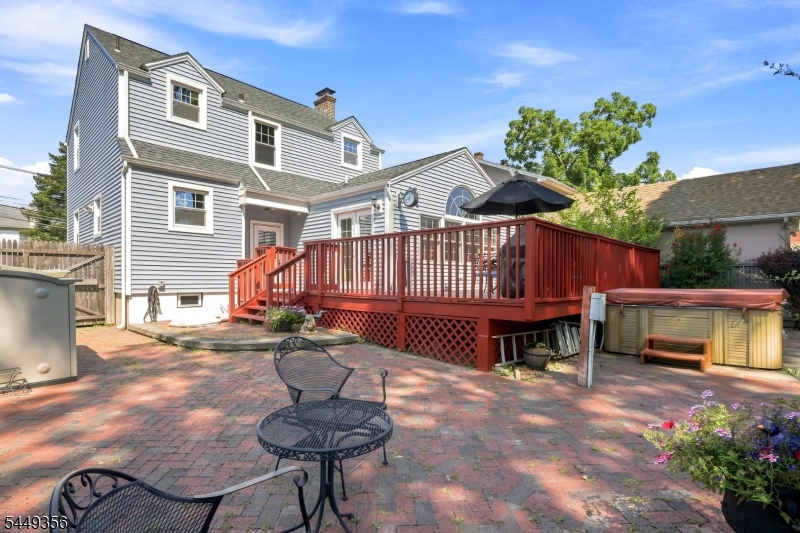 366 Vosseller Ave Property Photo 28