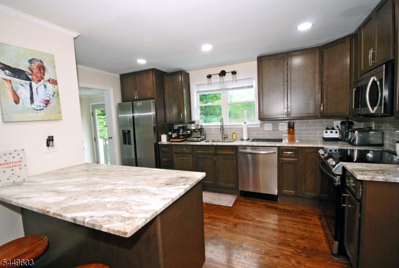 18 Tamarack Rd Property Photo 15