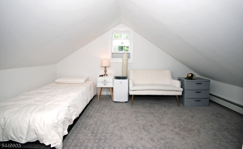 18 Tamarack Rd Property Photo 26