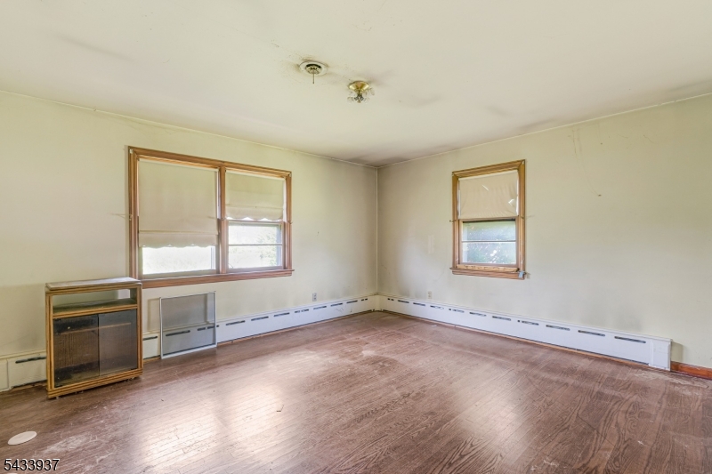 314 Sherman Ave Property Photo 8