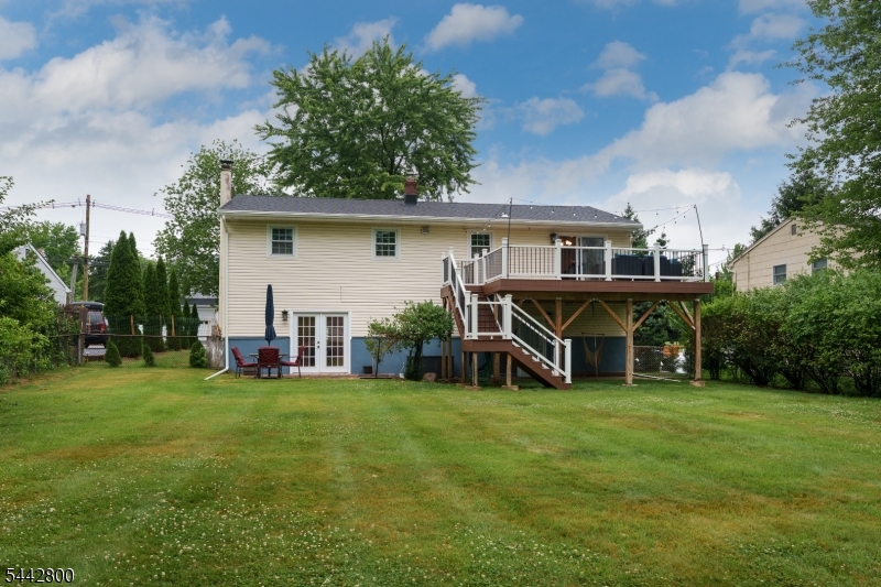 2025 Oak Tree Rd Property Photo 26