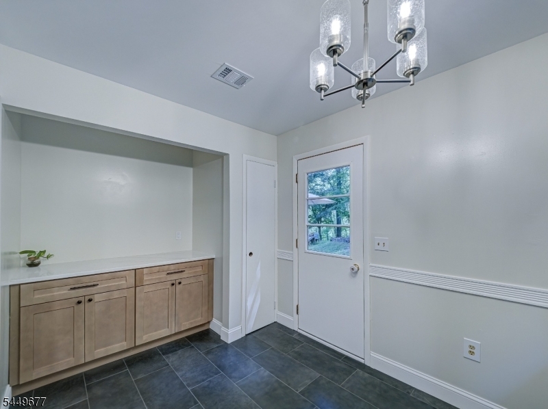 56 Wester Rd Property Photo 8