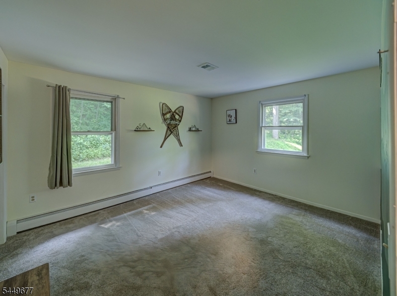 56 Wester Rd Property Photo 15