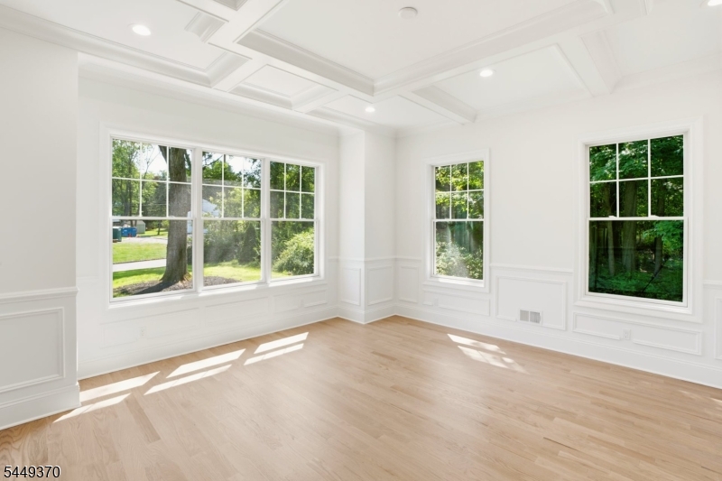 62 Wynnewood Rd Property Photo 6