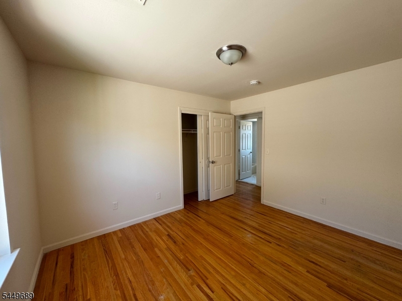 12 Halleck St Property Photo 5